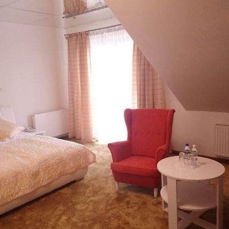 Hotel Milord 푸워스크 외부 사진