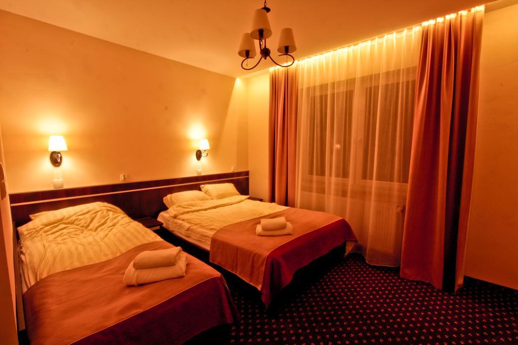 Hotel Milord 푸워스크 외부 사진