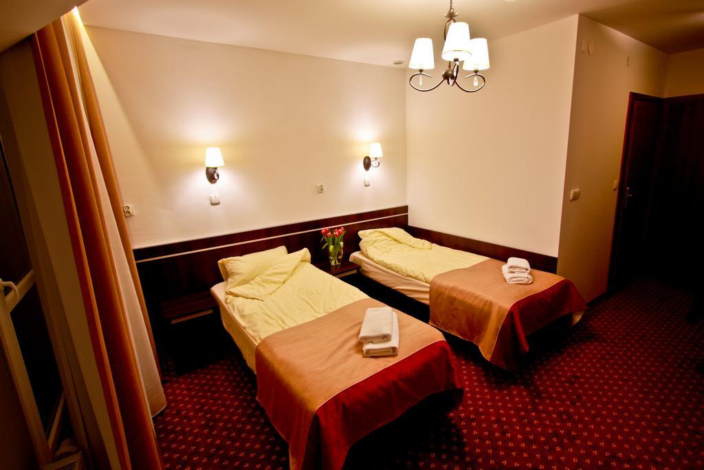 Hotel Milord 푸워스크 외부 사진