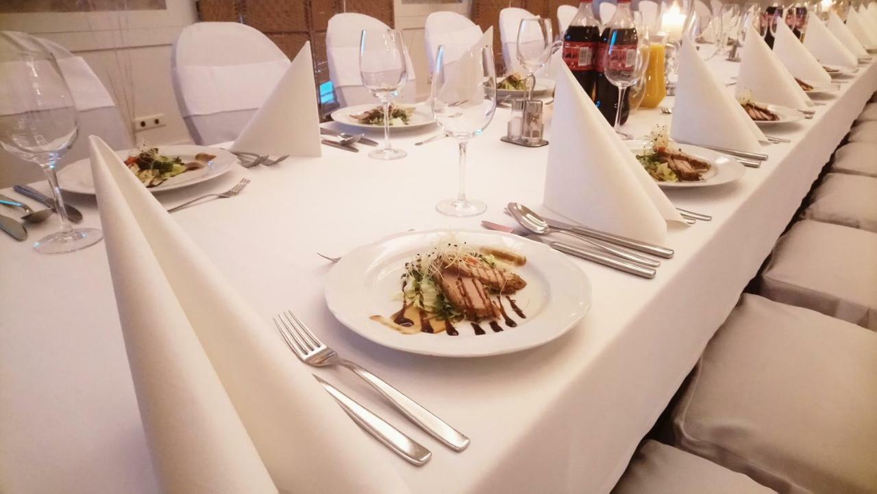 Hotel Milord 푸워스크 외부 사진