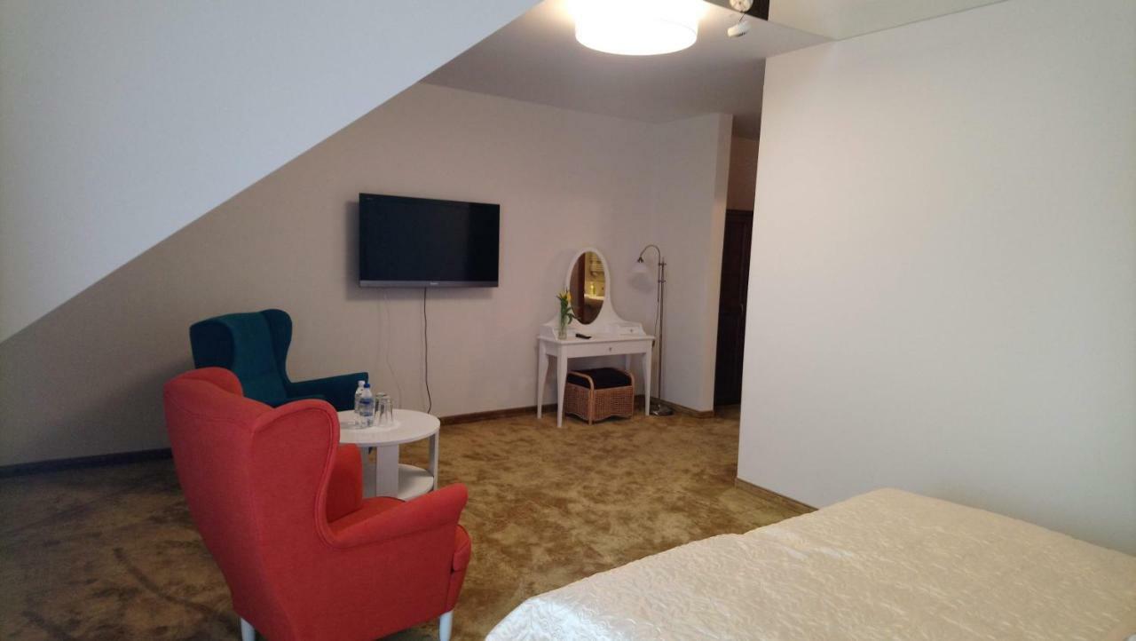 Hotel Milord 푸워스크 외부 사진